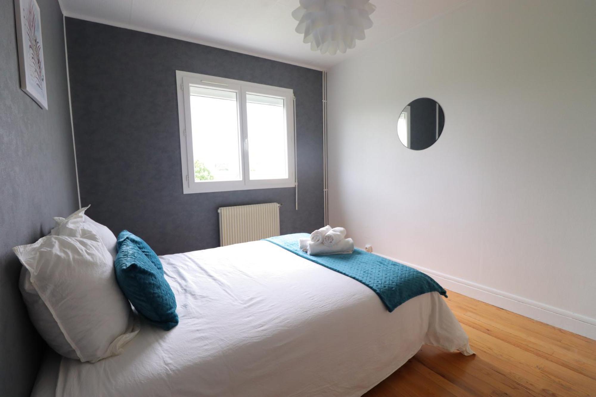 Le Ambroise - T3 Spacieux Et Calme Avec Parking Gratuit Appartement